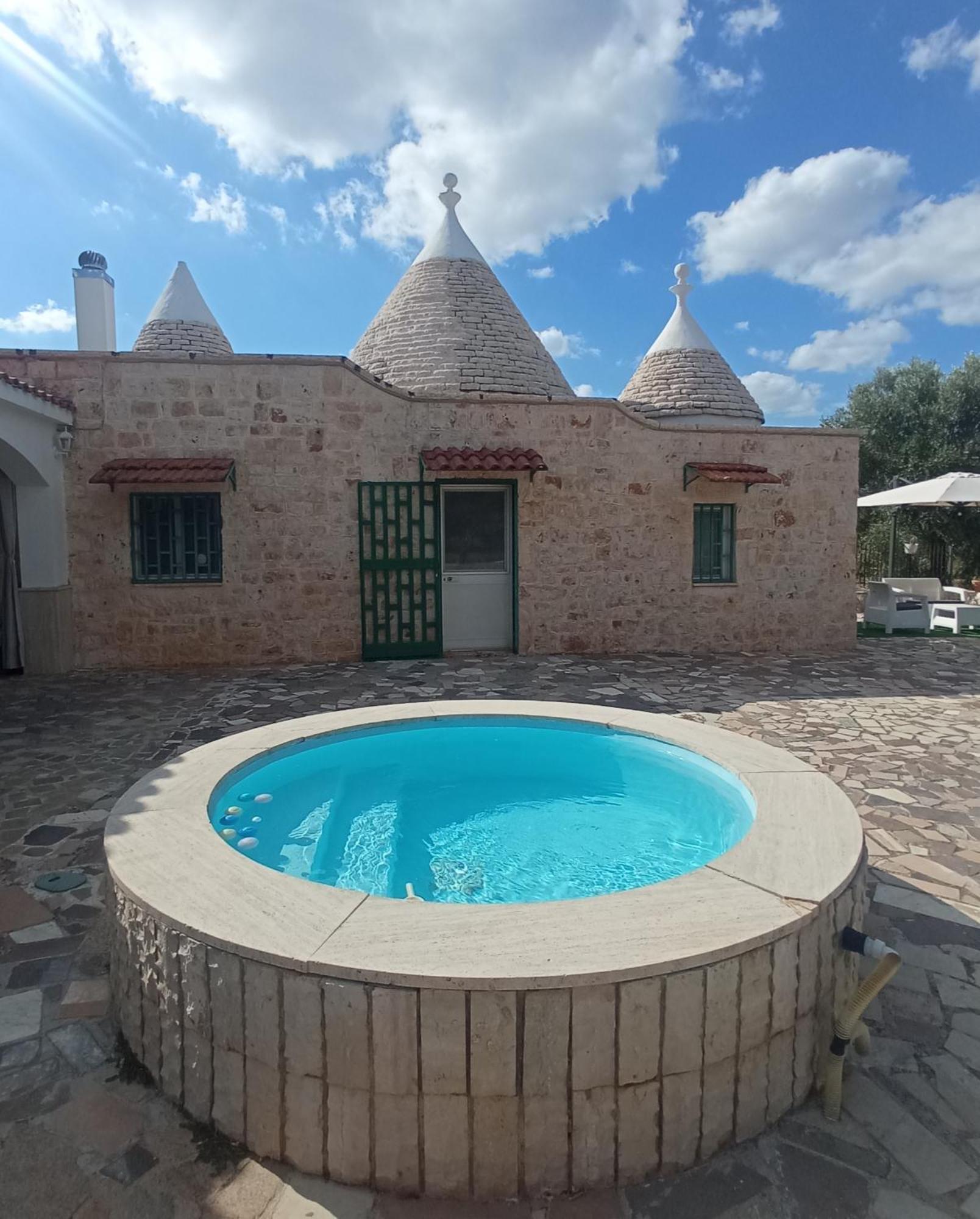 Villa Il Leccio - Trulli Cisternino Exterior foto