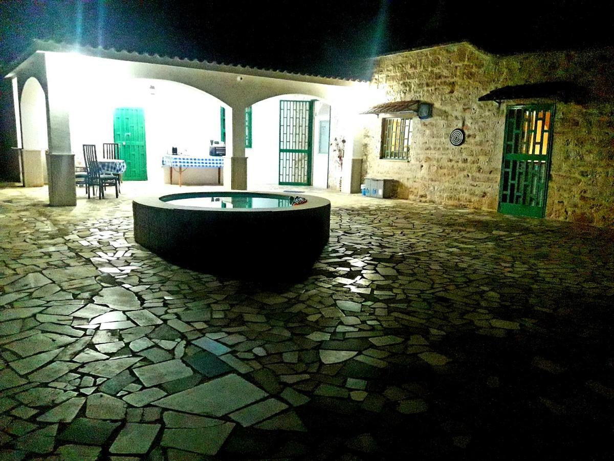Villa Il Leccio - Trulli Cisternino Exterior foto